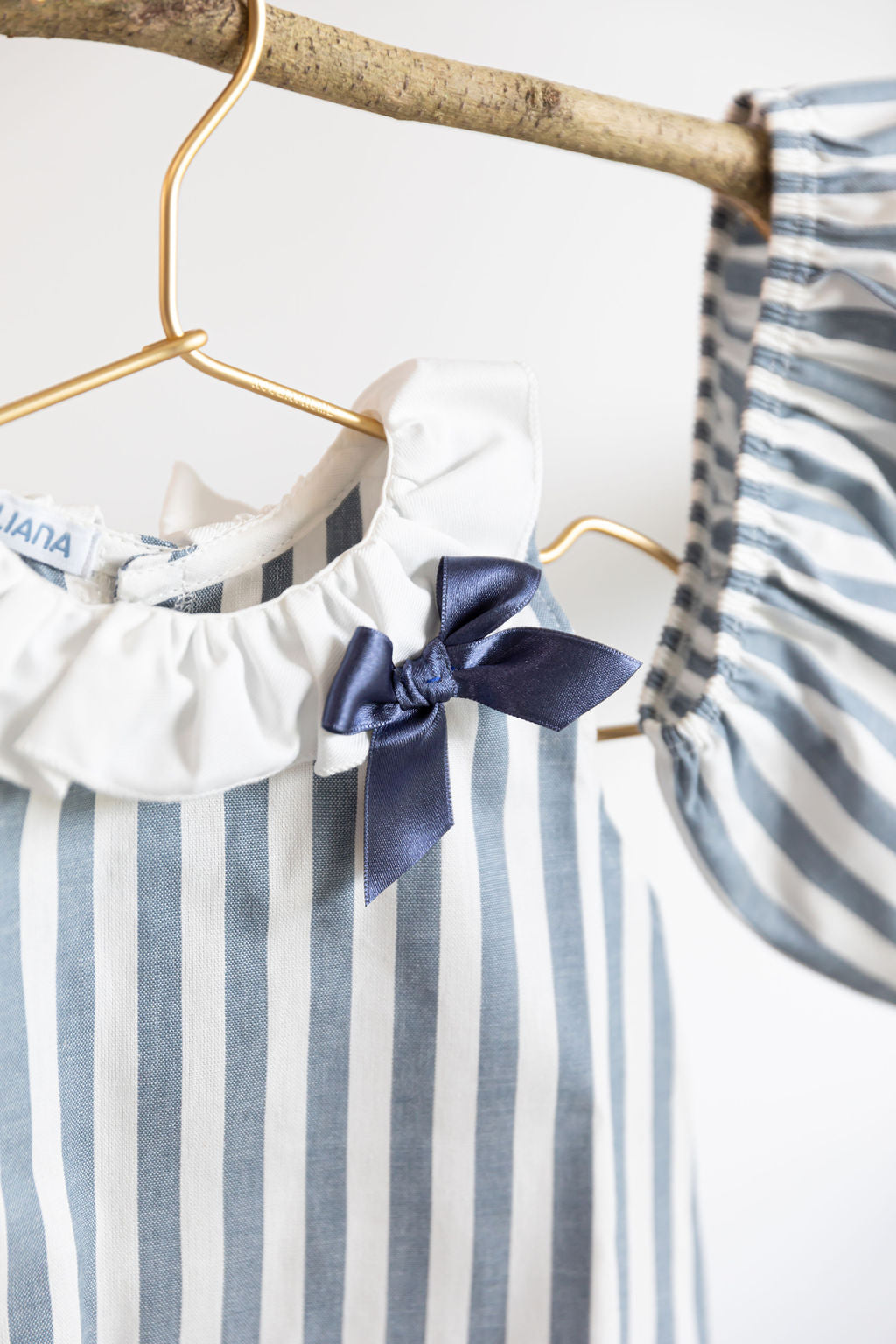 Girls blue stripes set
